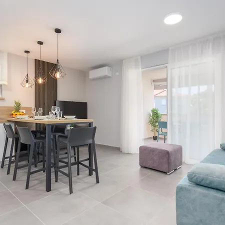 아파트 Apartman Monika 말린스카